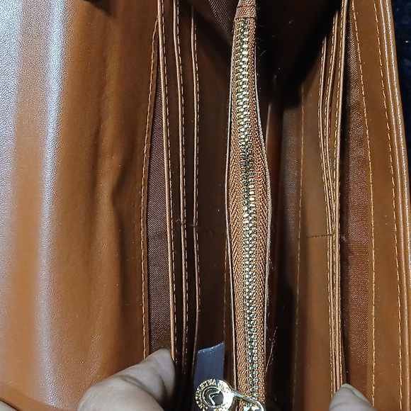 NWT Valentino Orlandi brown "VO" crossbody - Picture 5 of 6